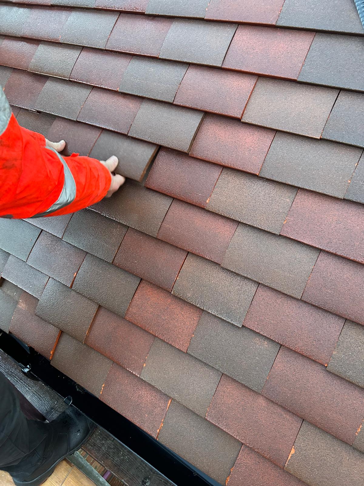 Room_Scam_Oxted_tiles hadn’t been nailed correctly
